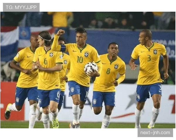 卡塞米罗与法比尼奥中场拦截频率差异及其对球队体系的影响